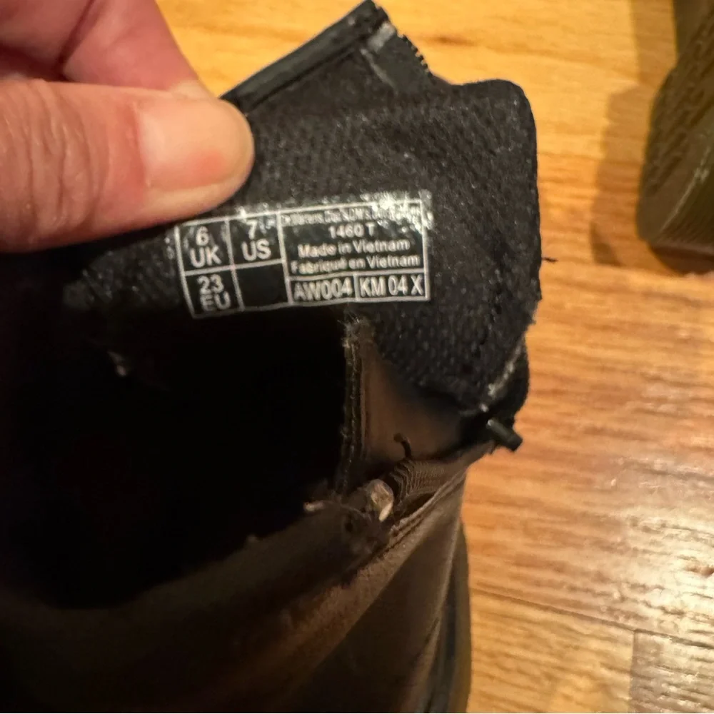 Dr. Martens Toddler 1460 Softy T Leather Lace Up Boots Black Zip Up- 7 US